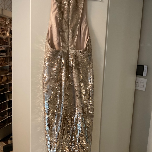 Misha Gold Sequin Dress - Picture 3 of 5